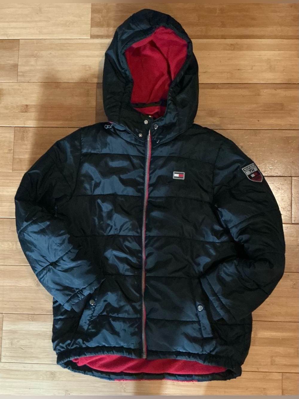 Tommy Hilfiger Boys Black Flag Back Sherpa Fleece Lined Puffer Jacket Size L